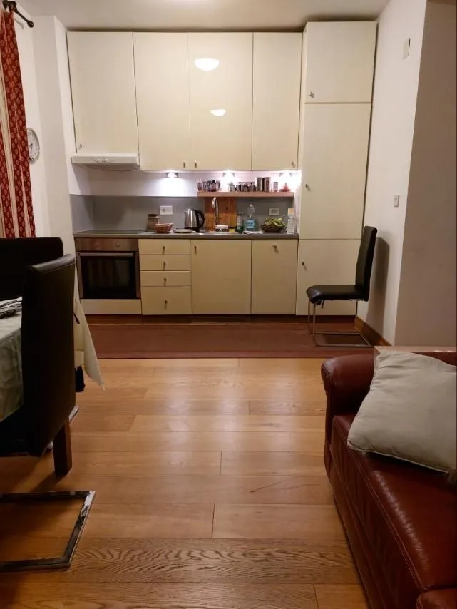 Prodaja, kuća, 900m², Brajići, Budva