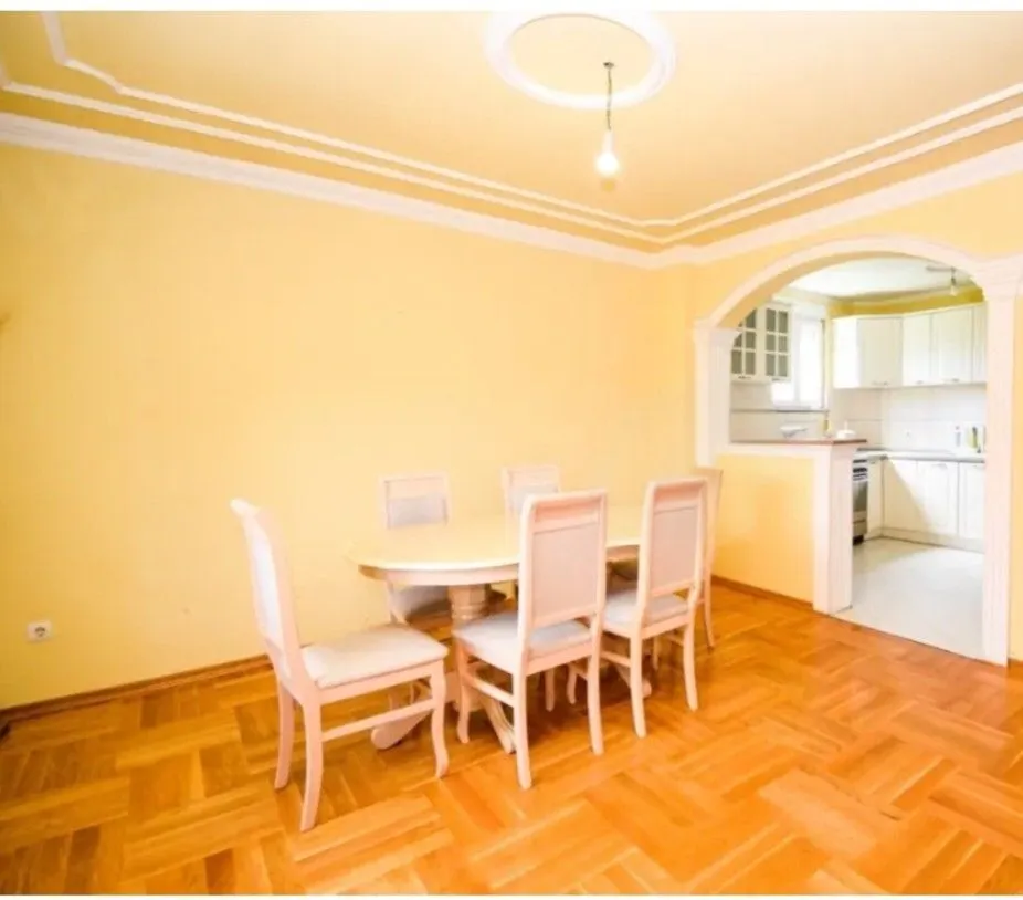 Prodaja, kuća, 369m², Donja Gorica, Podgorica