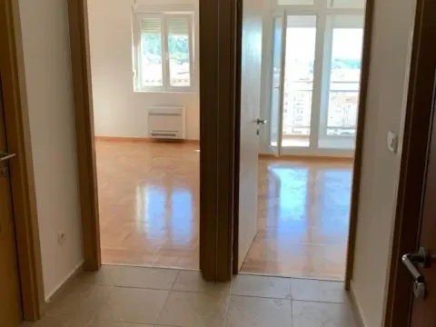 Sale, two bedroom apartment, 56m², Rozino, Budva - image 10