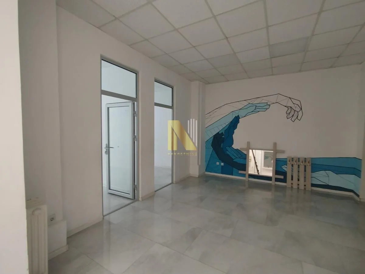 Rent, office space, 160m², Centar, Novi Sad