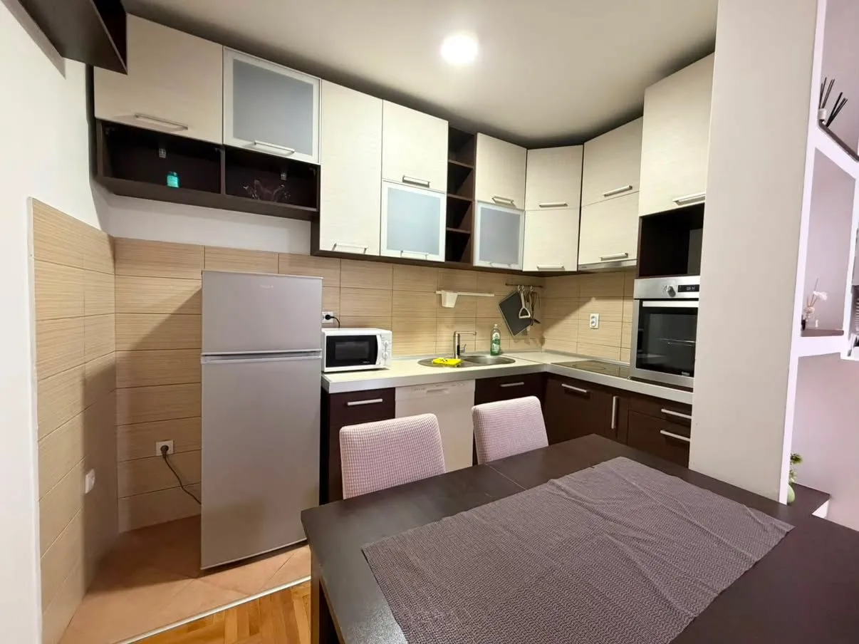 Rent, two bedroom apartment, 56m², Podgorica, Crna Gora