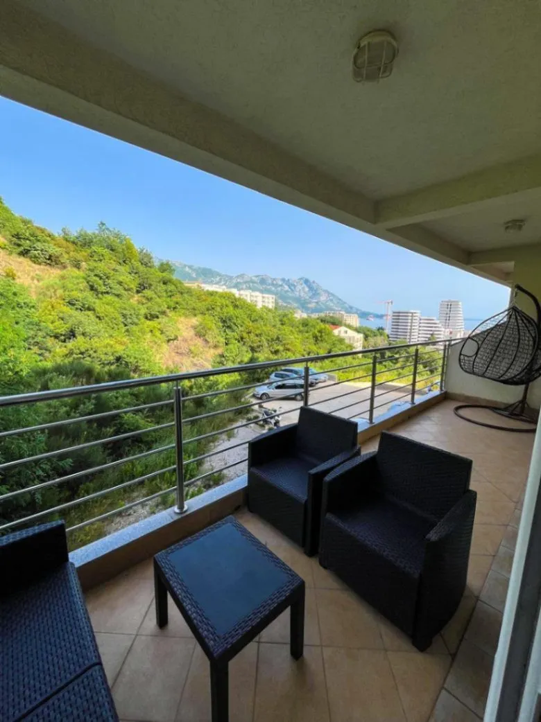 Prodaja, jednosoban stan, 60m², Bečići, Budva