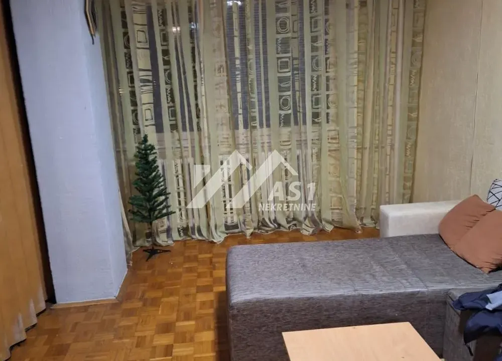 Izdavanje, jednosoban stan, 40m², Novi Sad Sve Podlokacije, Novi Sad