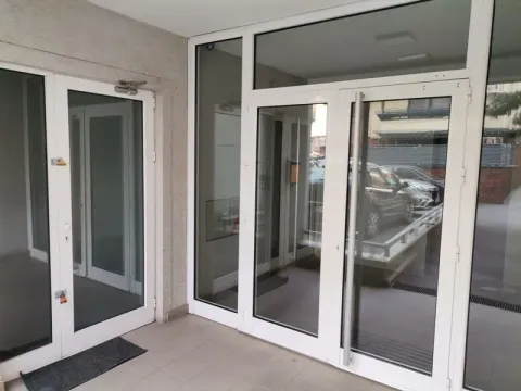 Prodaja, dvosoban stan, 49m², Voždovac Sve Podlokacije, Beograd - image 2