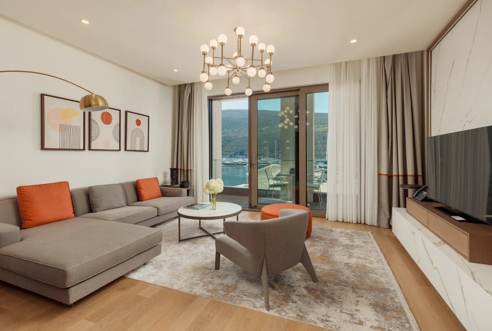 Prodaja, jednosoban stan, 79m², Portonovi, Herceg Novi