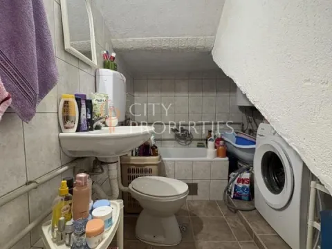 Prodaja, kuća, 178m², Stari Aerodrom, Podgorica - image 4