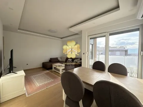 Izdavanje, jednosoban stan, 55m², City Kvart, Podgorica - image 4