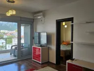 Izdavanje, jednosoban stan, 52m², Centar, Budva - image 1