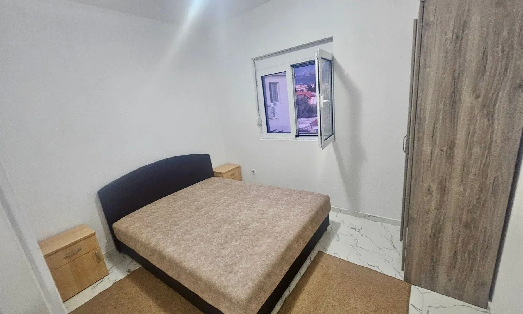 Rent, one bedroom apartment, 56m², Ilino, Bar