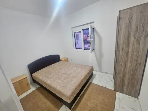 Izdavanje, jednosoban stan, 56m², Ilino, Bar - image 3