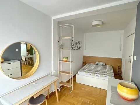 Izdavanje, trosoban stan, 67m², Novi Beograd Blok 25, Novi Beograd Sve Podlokacije - image 5