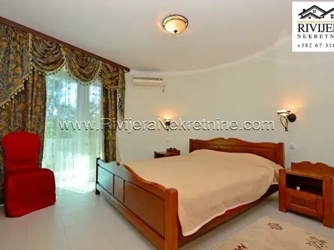 Sale, three bedroom apartment, 142m², Savina, Herceg Novi - image 11