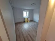 Izdavanje, kuća, 70m², Sremska Kamenica, Petrovaradin - image 4