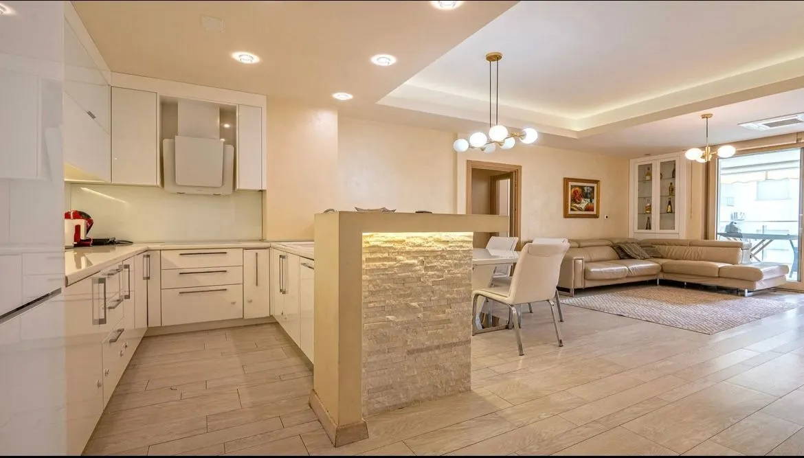 Sale, two bedroom apartment, 80m², Rozino, Budva