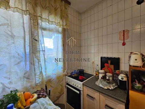Sale, two bedroom apartment, 60m², Makedonsko naselje, Bar - image 7