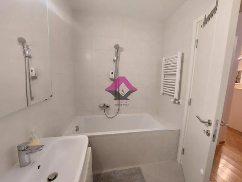 Rent, two bedroom apartment, 53m², Tašmajdan, Palilula Sve Podlokacije