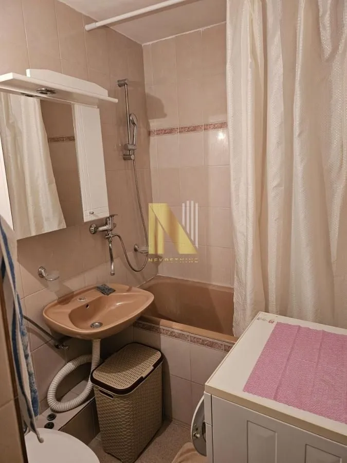 Izdavanje, jednosoban stan, 68m², Liman 3, Novi Sad Sve Podlokacije