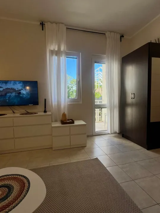 Rent, studio apartment, 25m², Sutomore, Bar