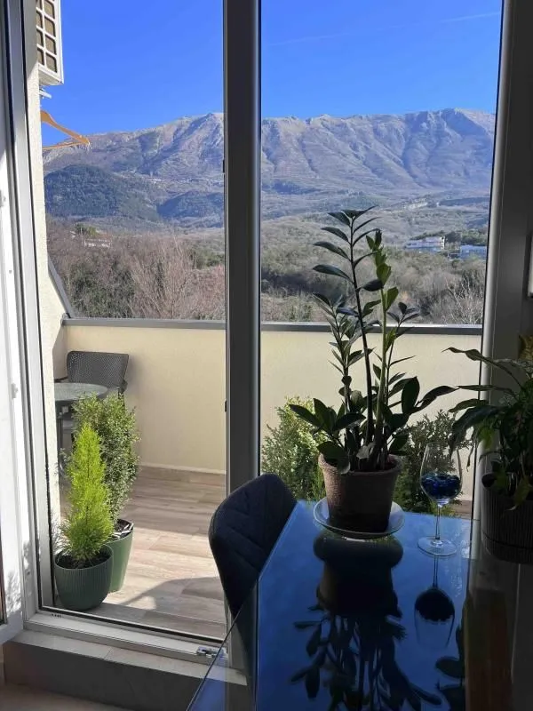 Sale, studio apartment, 36m², Radanovići, Kotor
