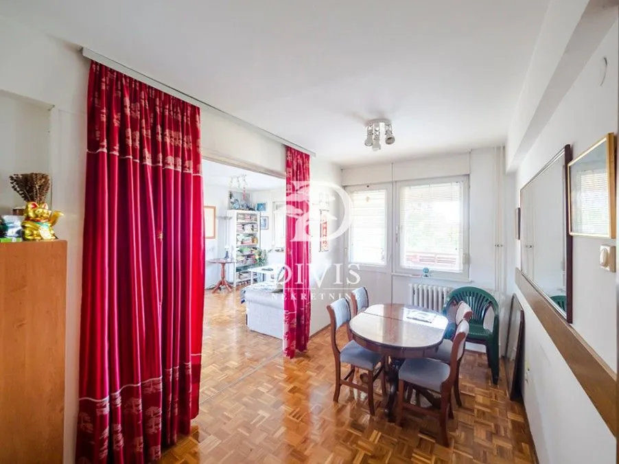 Prodaja, trosoban stan, 101m², Žarkovo, Beograd