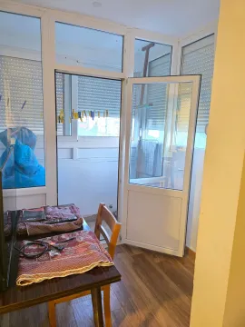 Izdavanje, dvosoban stan, 65m², Blok 5, Podgorica - image 13