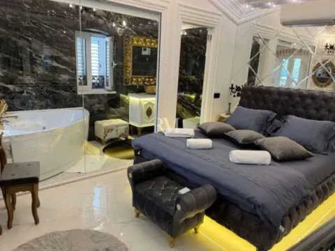 Izdavanje, kuća, 96m², Perast, Kotor - image 7