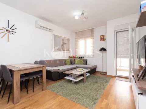 Izdavanje, jednosoban stan, 42m², City Kej, Podgorica - image 3