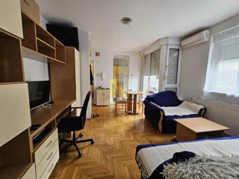 Izdavanje, jednosoban stan, 35m², Grbavica, Novi Sad Sve Podlokacije - image 2