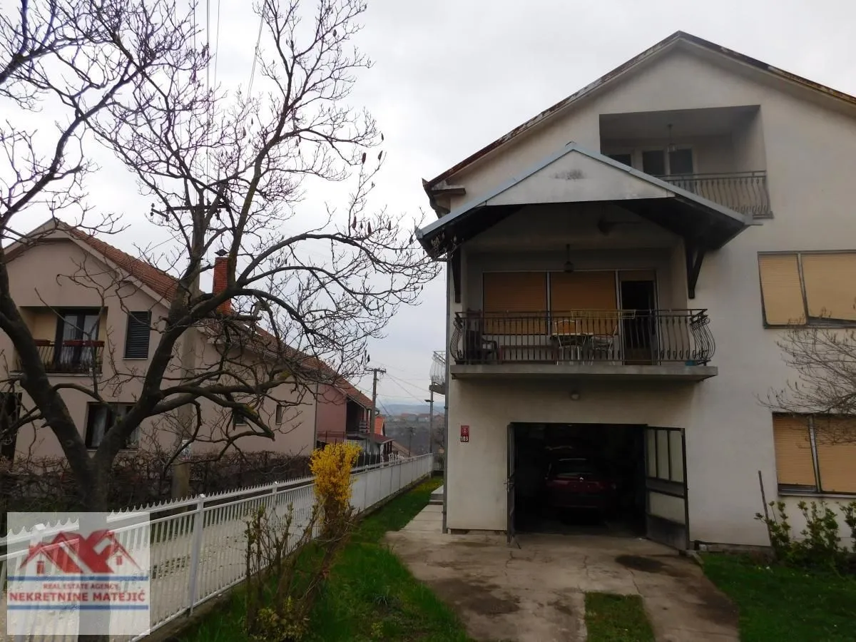 Prodaja, kuća, 200m², Stanovo, Kragujevac