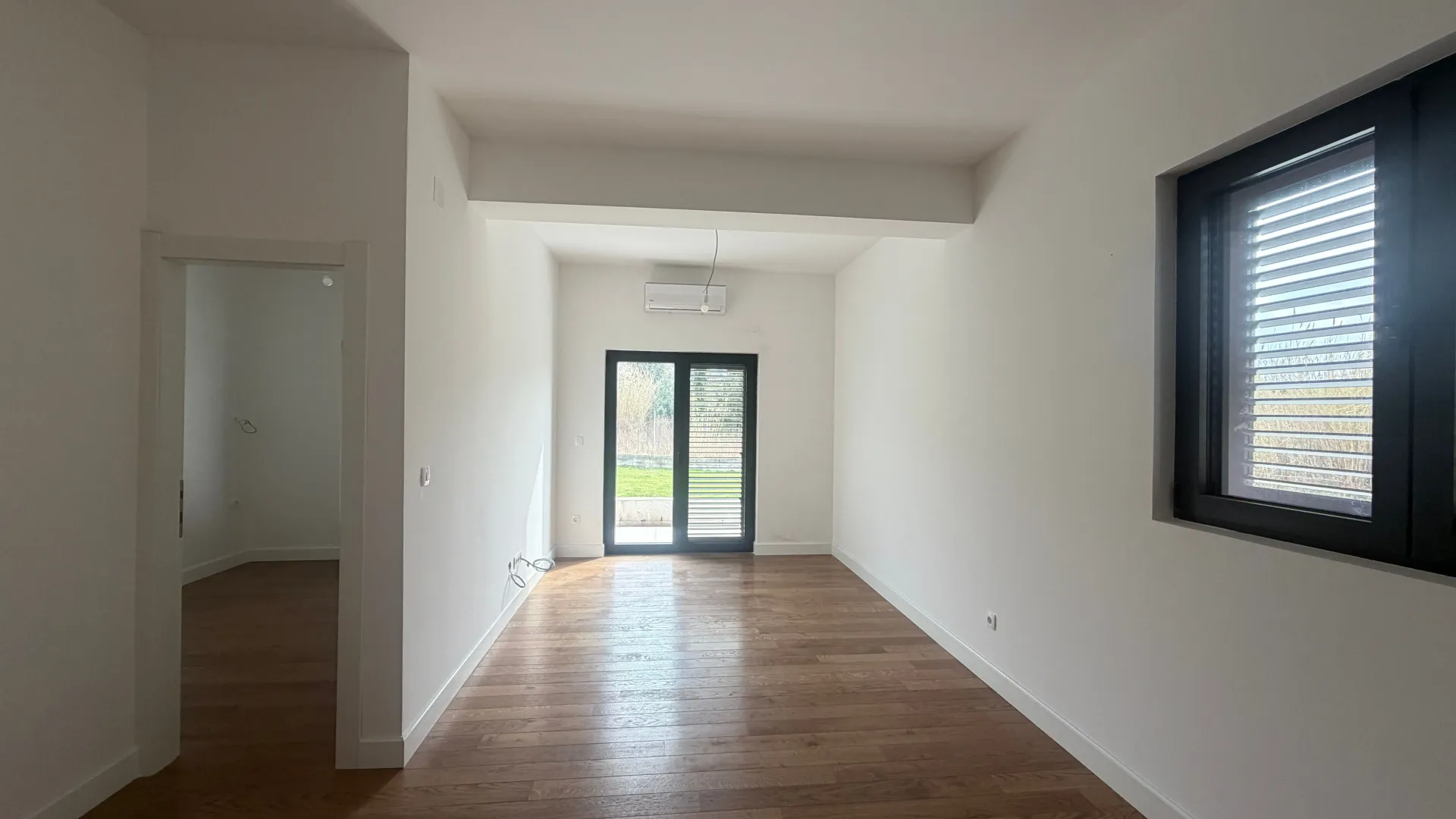 Prodaja, jednosoban stan, 45m², Dumidran, Tivat