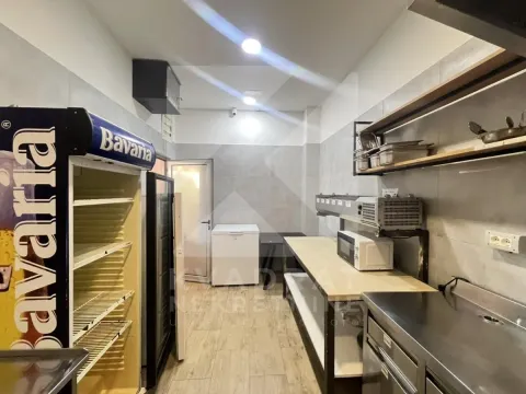 Rent, office space, 50m², Tuški Put, Podgorica - image 5