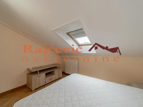 Izdavanje, trosoban stan, 83m², Stari Grad, Beograd - image 13