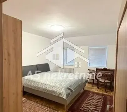 Izdavanje, stan, 210m², Čukarica, Beograd - image 11