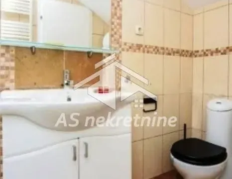 Rent, four bedroom apartment, 140m², Đeram Pijaca, Beograd - image 32