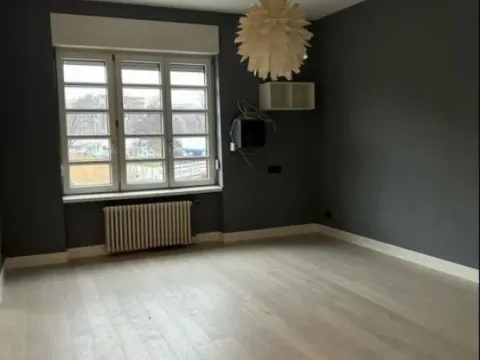 Izdavanje, trosoban stan, 125m², Stari Grad, Beograd - image 5