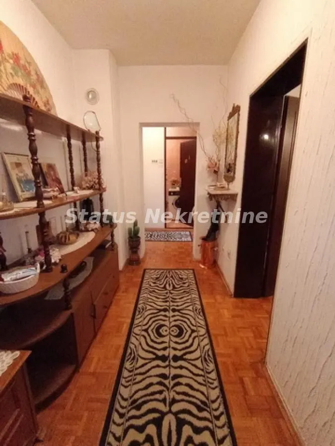 Prodaja, dvosoban stan, 64m², Novo naselje, Novi Sad