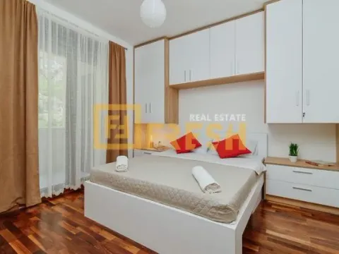 Prodaja, jednosoban stan, 50m², Kotor, Crna Gora - image 13