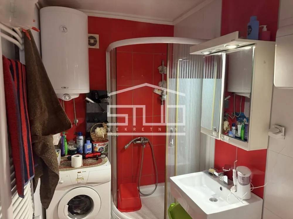 Prodaja, četvorosoban stan, 103m², Čukarica, Beograd