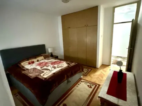 Izdavanje, dvosoban stan, 76m², Tuški Put, Podgorica - image 10