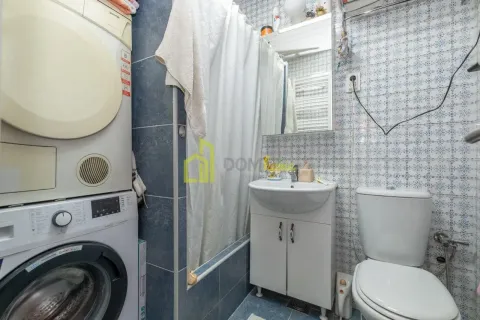 Rent, three bedroom apartment, 97m², Blok 9, Podgorica - image 10