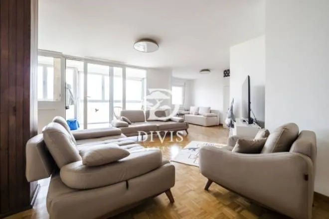 Prodaja, četvorosoban stan, 121m², Novi Beograd Blok 28, Novi Beograd Sve Podlokacije