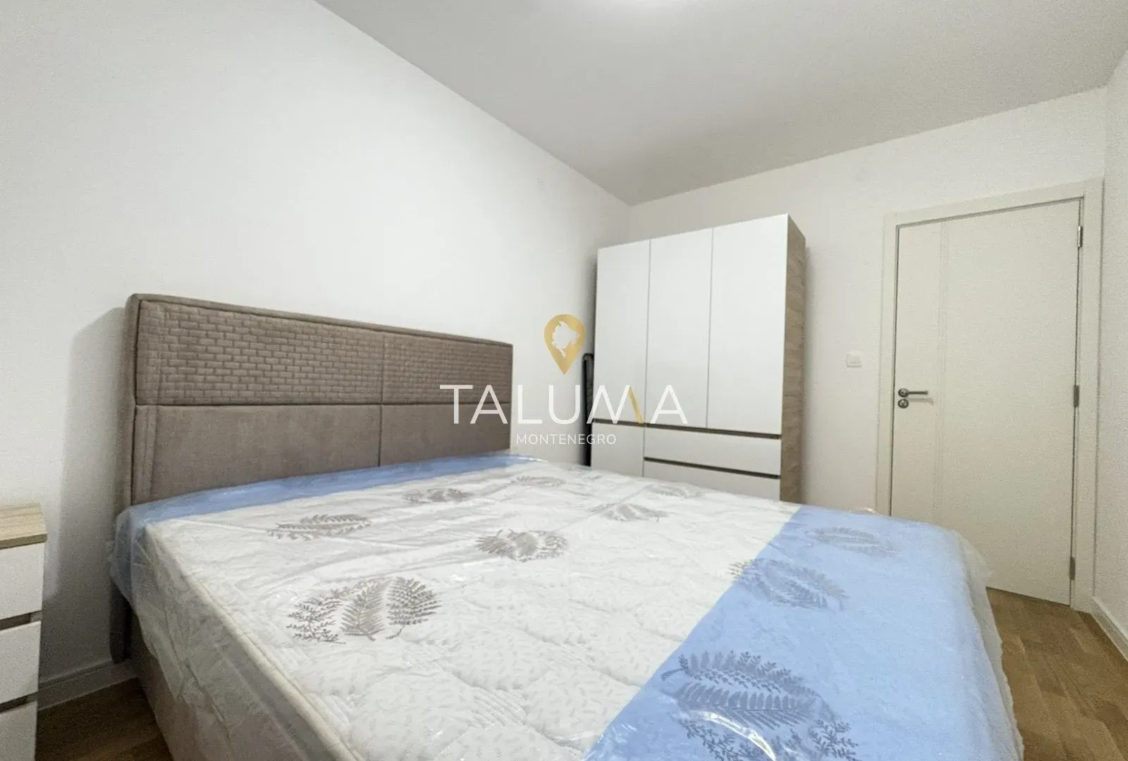 Rent, one bedroom apartment, 42m², Stari Aerodrom, Podgorica