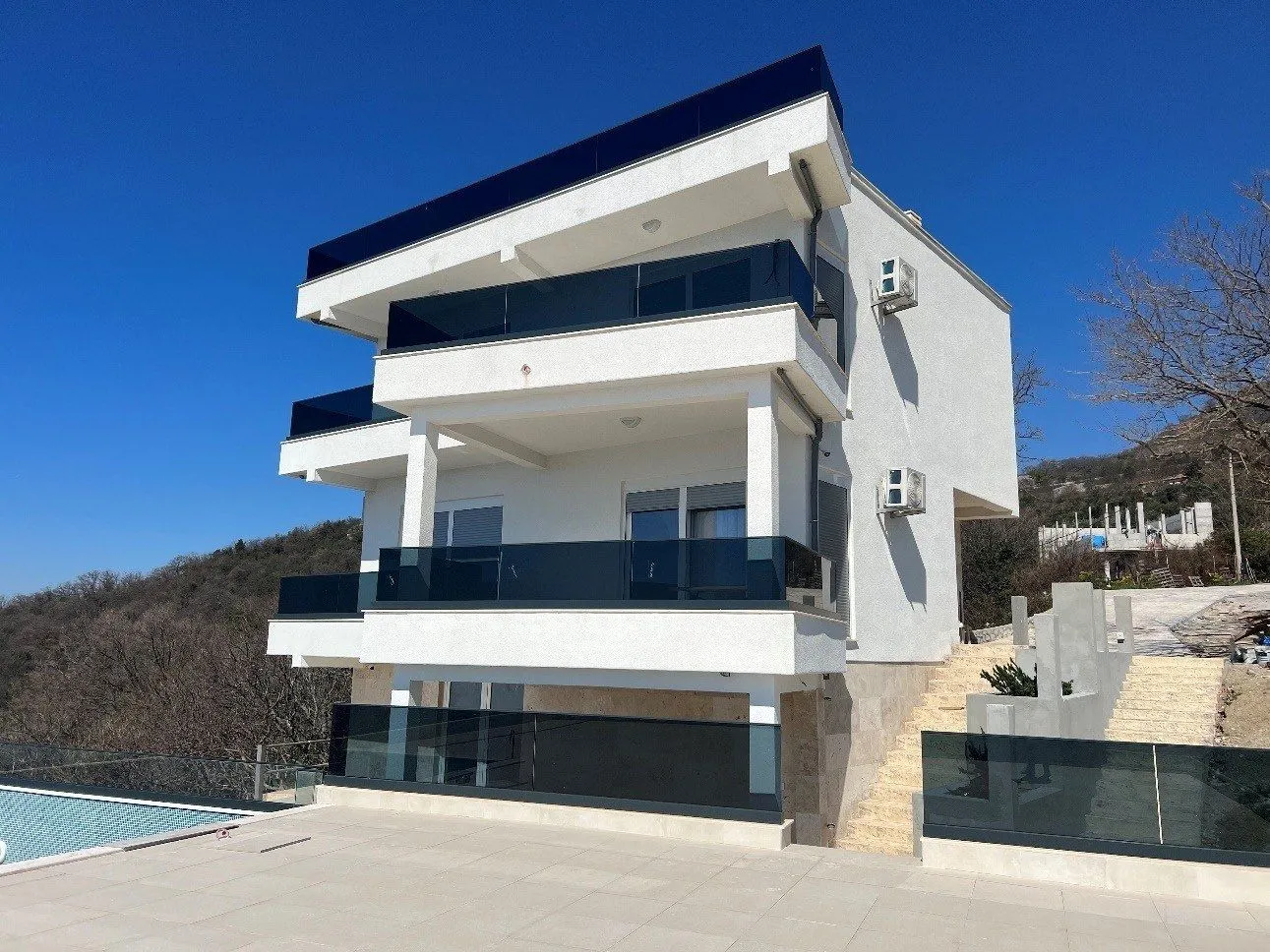 Prodaja, kuća, 224m², Sutomore, Bar