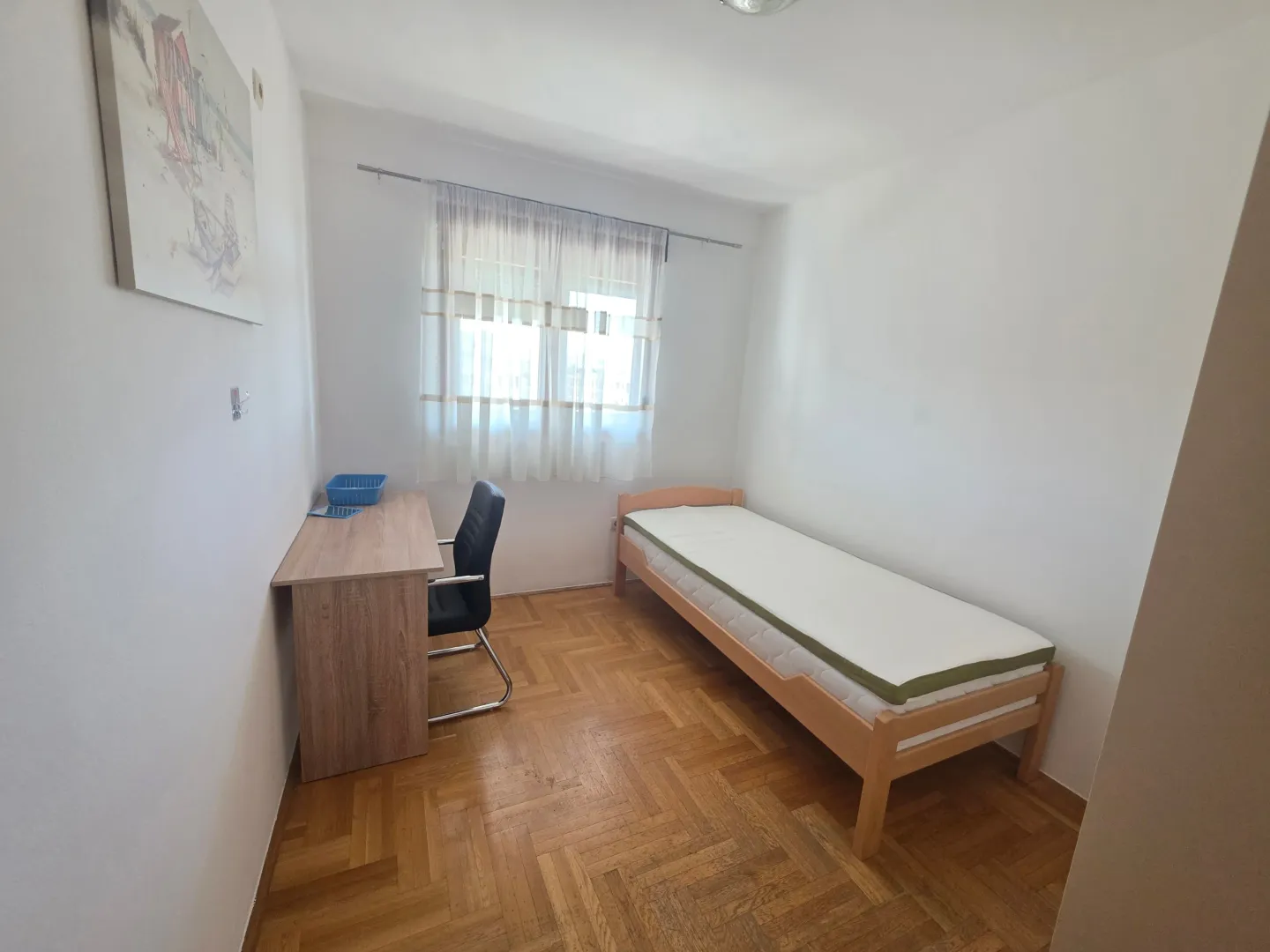 Rent, two bedroom apartment, 70m², Stari Aerodrom, Podgorica