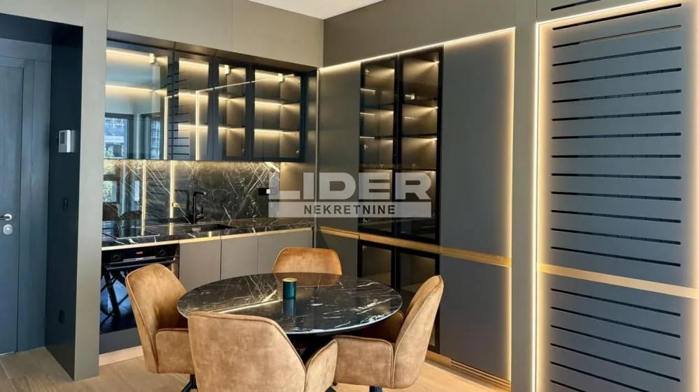 Prodaja, dvosoban stan, 56m², Savski Venac, Beograd