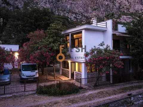 Prodaja, kuća, Kotor, Crna Gora - image 7