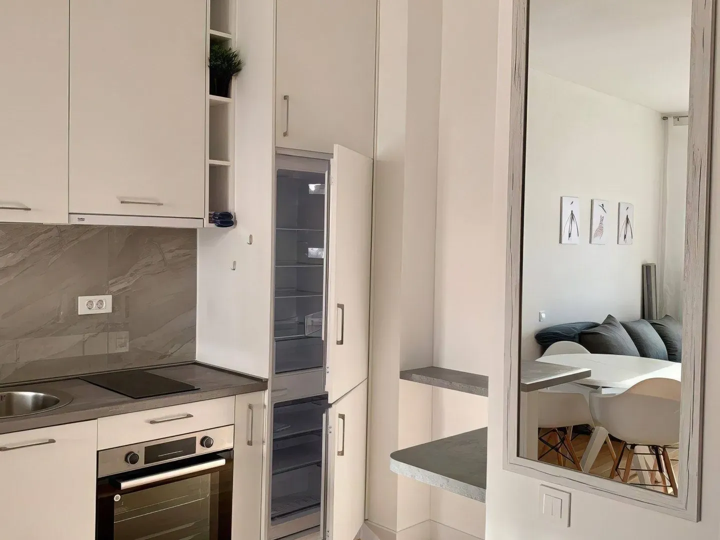 Rent, one bedroom apartment, 49m², Bečići, Budva