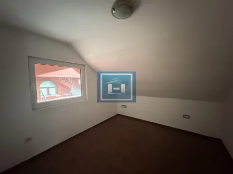 Prodaja, kuća, 350m², Centar, Jagodina - image 21