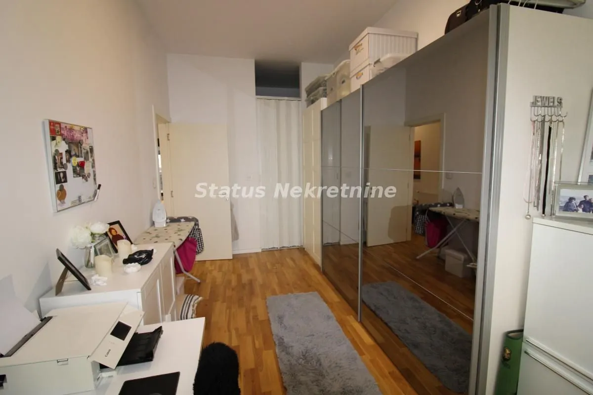 Prodaja, četvorosoban stan, 155m², Telep, Novi Sad Sve Podlokacije
