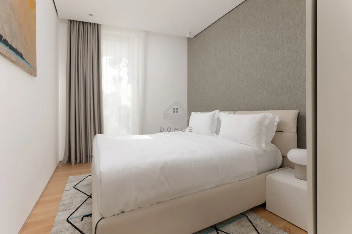 Sale, three bedroom apartment, 214m², Budva, Crna Gora